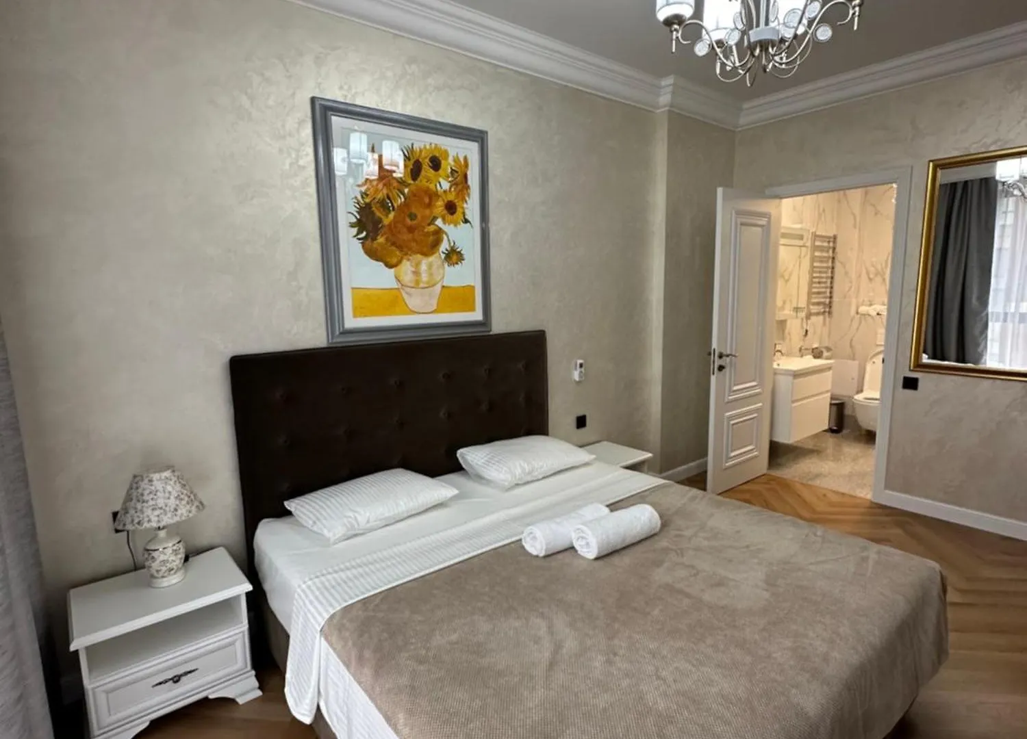 Amir Vip Apartments Almaty 0*,