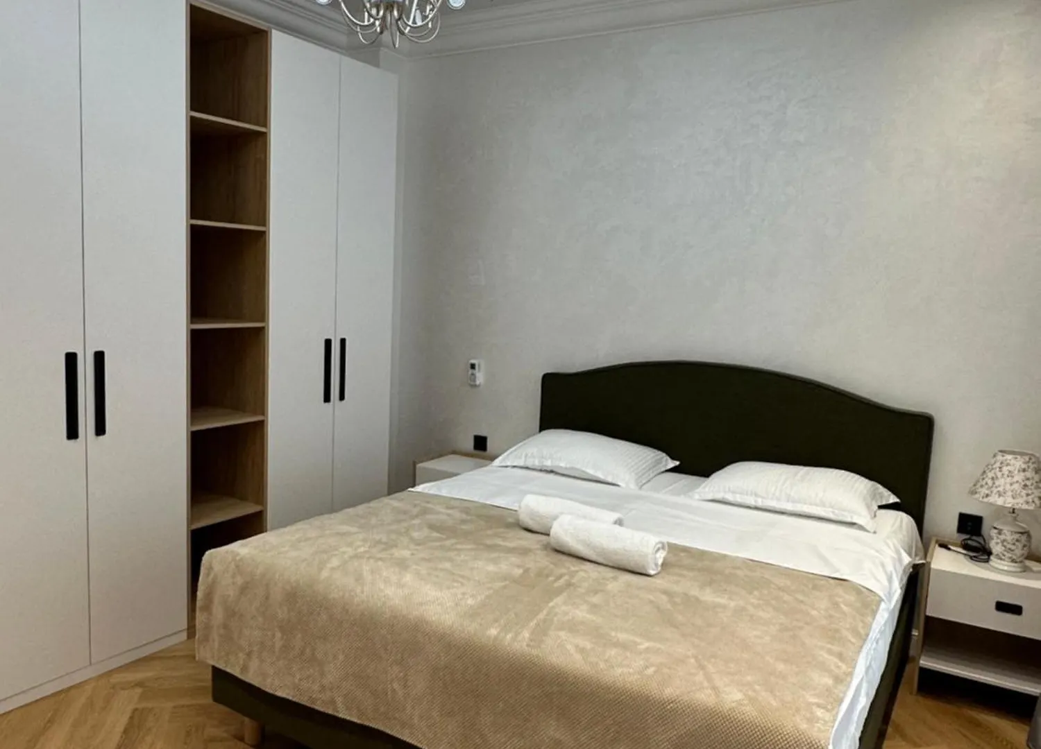 Amir Vip Apartments Almaty