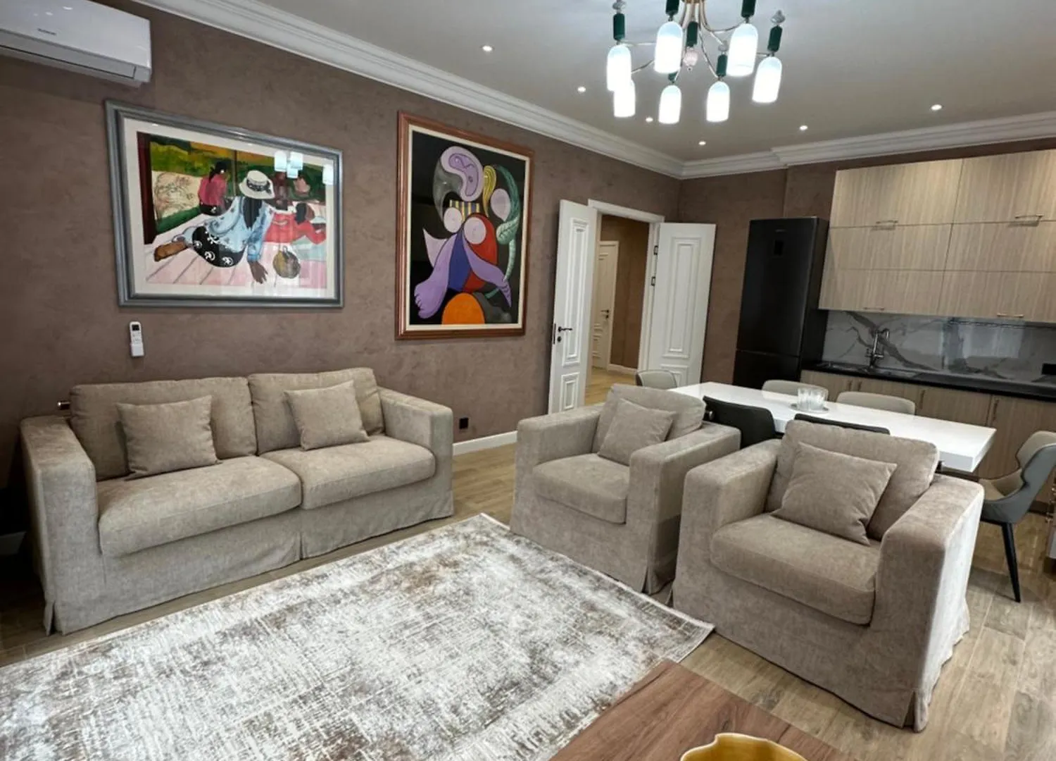 Amir Vip Apartments Almaty