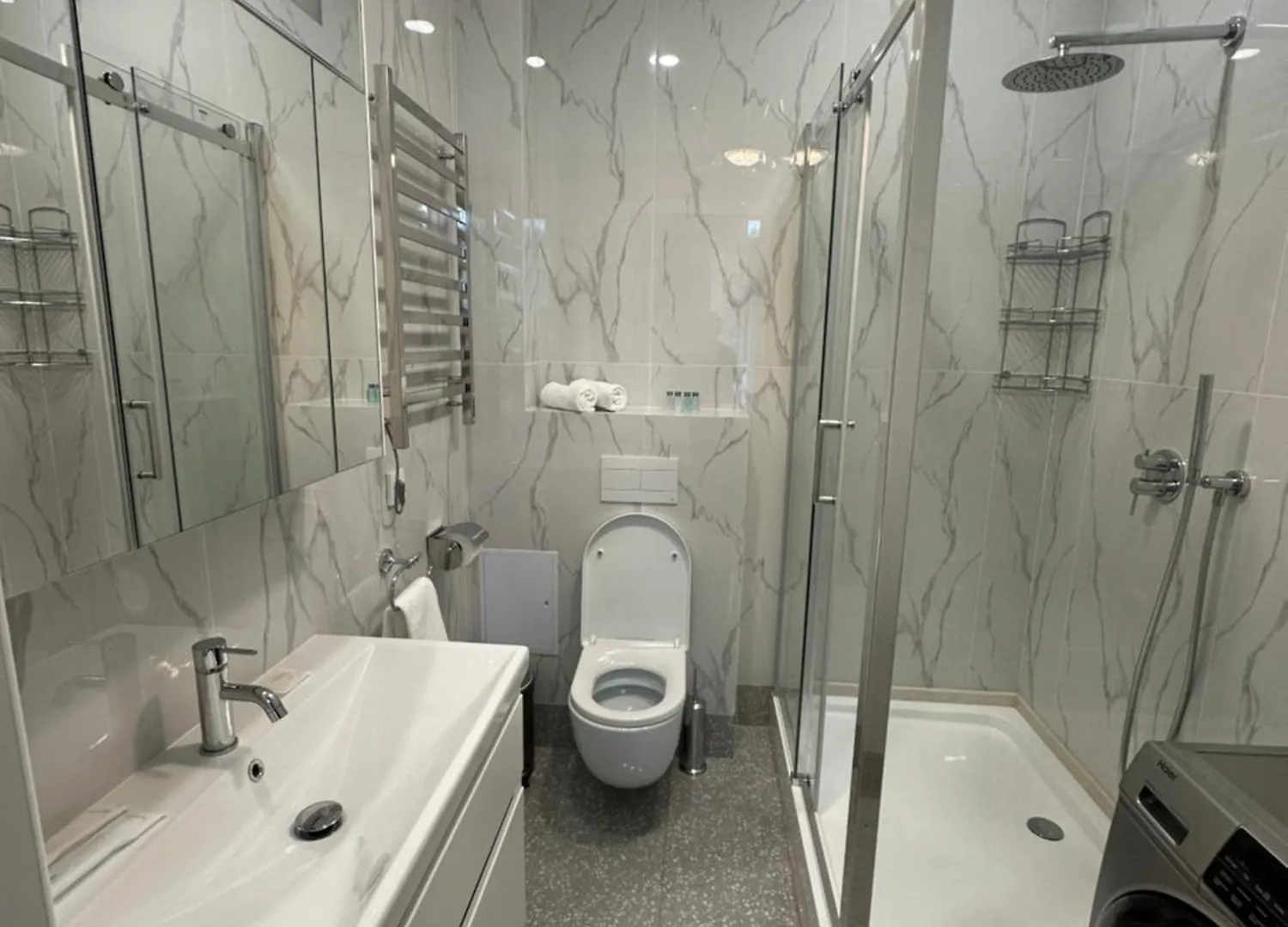 Amir Vip Apartments Almaty